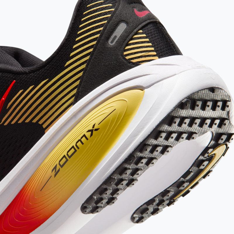 Vyriški bėgimo bateliai Nike Vomero 18 black/light crimson/bright crimson 9