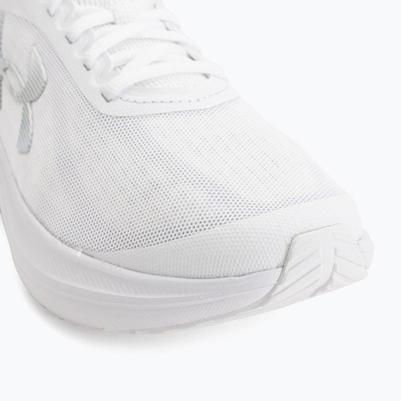 Moteriški bėgimo batai Under Armour Chase white/white/iridescent 7