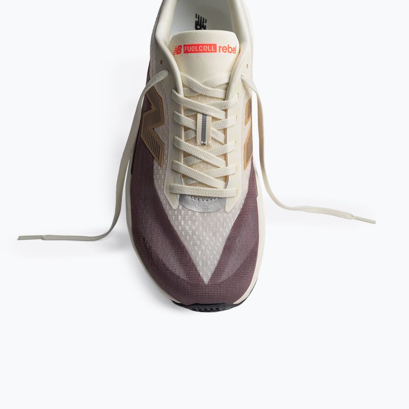 Vyriški bėgimo bateliai New Balance FuelCell Rebel V5 angora 4