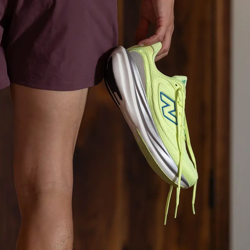 Vyriški bėgimo batai  New Balance 1080's V15 afterglow/blue bird/silver metallic 8