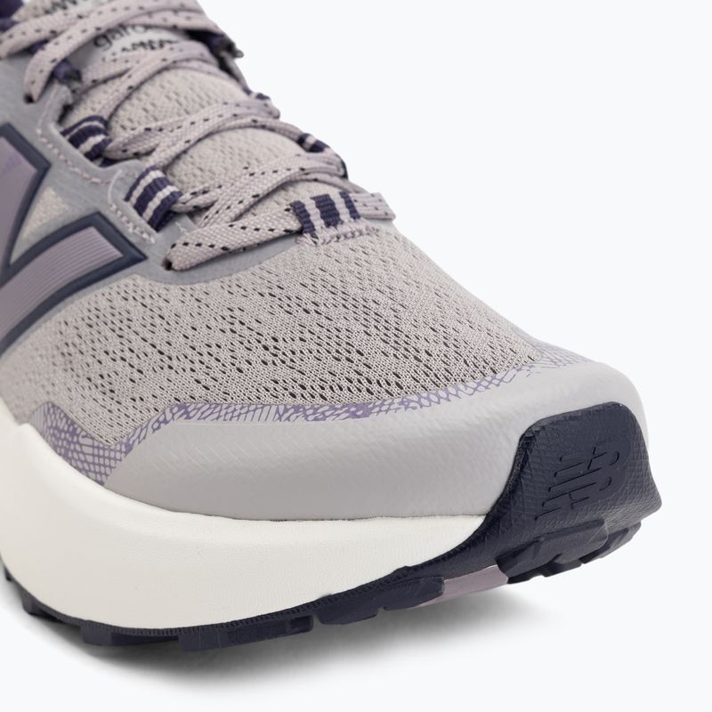 Moteriški bėgimo batai New Balance Fresh Foam Garoe V2 truffle salt/boysenberry/black 7