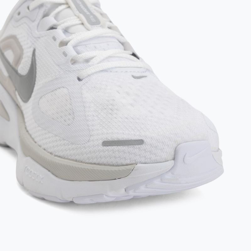 Moteriški bėgimo batai Nike Structure Plus white/photon dust/metallic silver 7