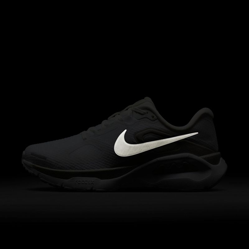 Moteriški bėgimo batai Nike Structure Plus white/photon dust/metallic silver 3