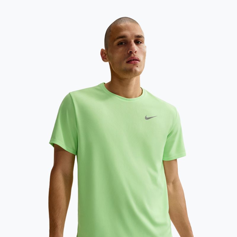 Vyriški bėgimo marškinėliai Nike Miler Dri-Fit UV lime blast 4