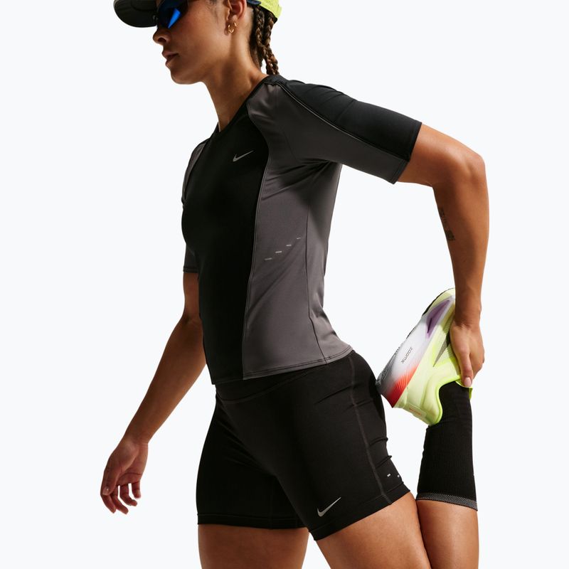 Moteriški bėgimo šortai Nike Tempo black 6