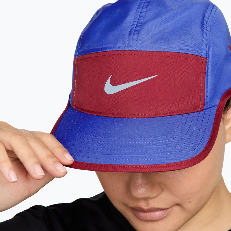 Kepurė su snapeliu Nike Dri-Fit Fly sapphire/team crimson/hydrogen blue 4