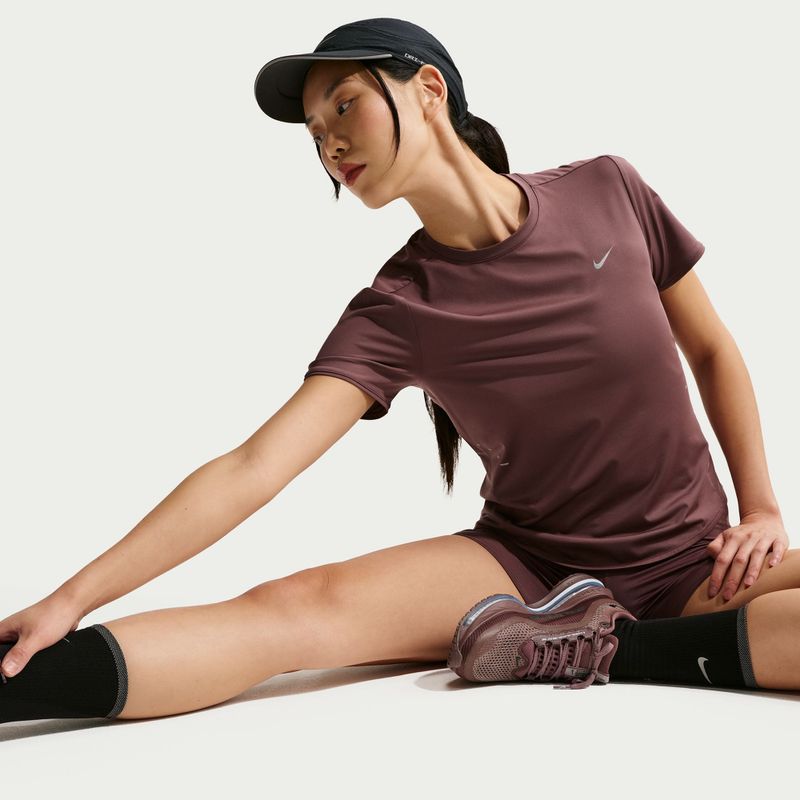 Moteriški bėgimo marškinėliai Nike Swift Dri-Fit tattoo 5