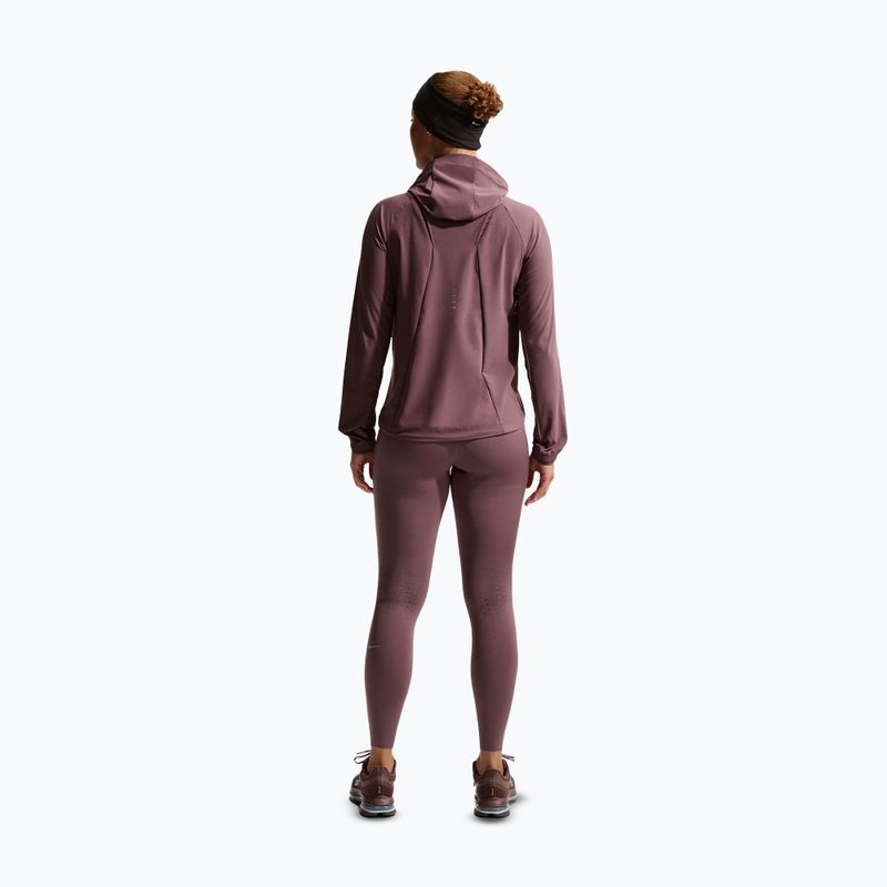 Moteriška bėgimo striukė Nike Swift Repel Packable tattoo 3