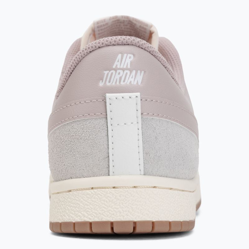 Moteriški batai Nike Air Jordan Skyline Low summit white/neutral grey/particle rose 6