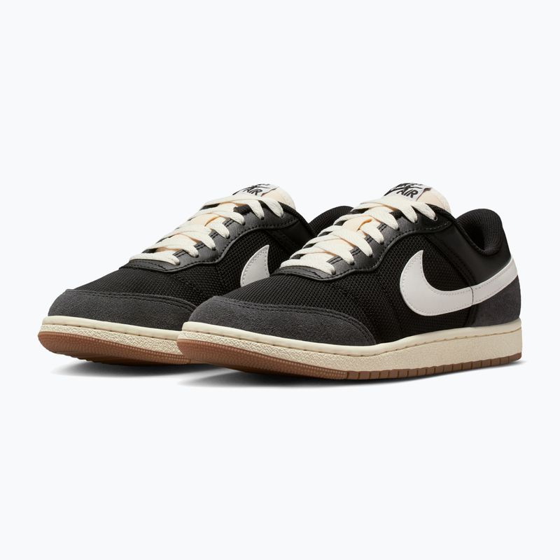 Moteriški batai Nike Air Jordan Skyline Low black/sail/gum med brown/summit white 3