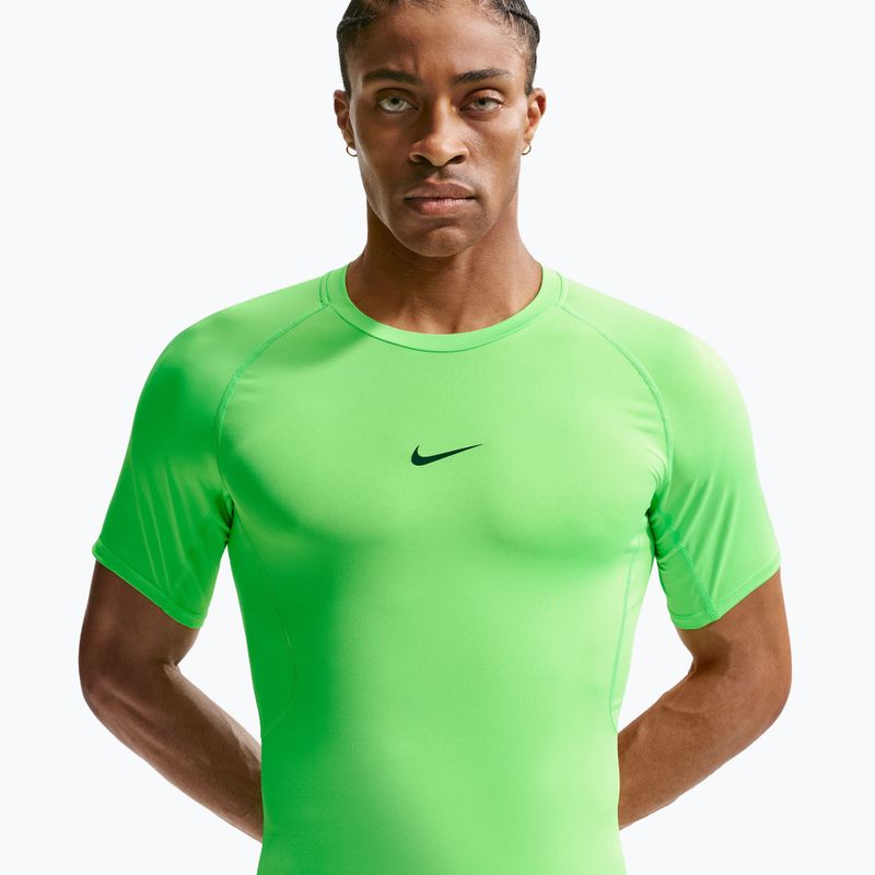 Vyriški treniruočių marškinėliai Nike Pro Dri-Fit Tight Fitness green strike/black 4