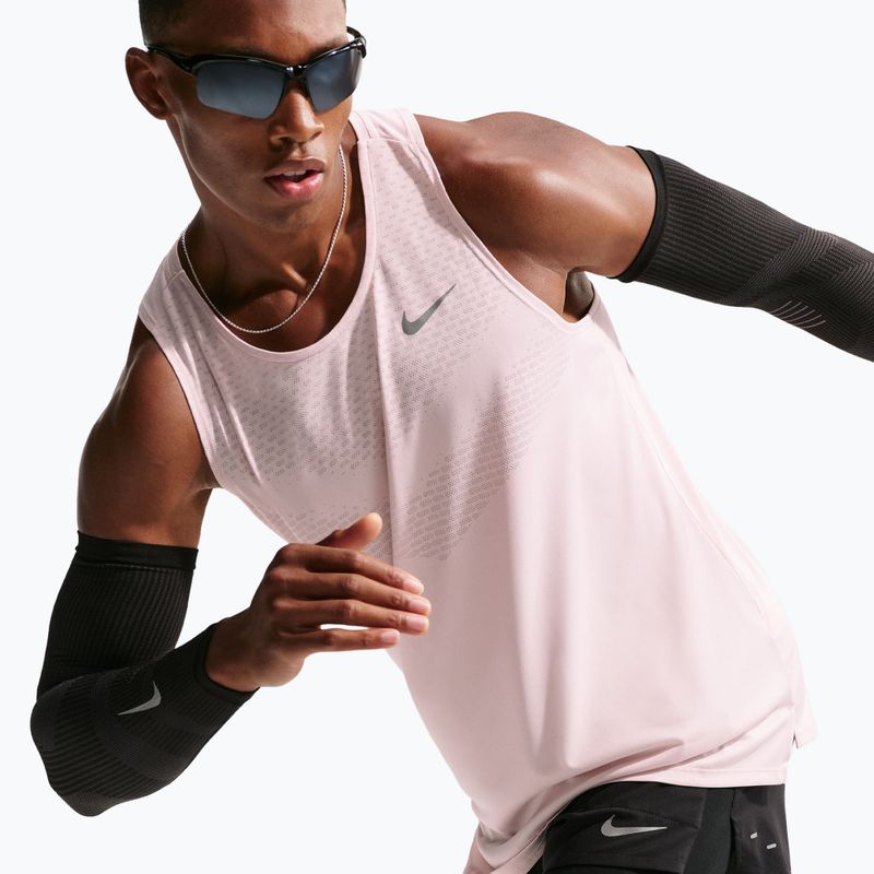 Vyriški bėgimo marškinėliai Nike Stride Dri-Fit ADV silt red 4
