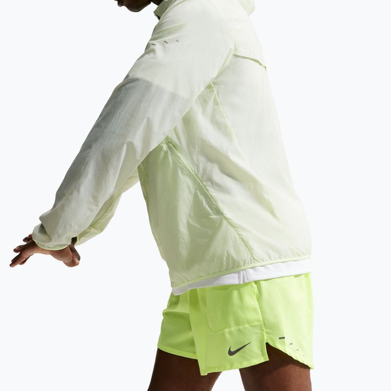 Vyriški šortai Nike Stride Dri-Fit Brief-Lined 5" volt ice 6