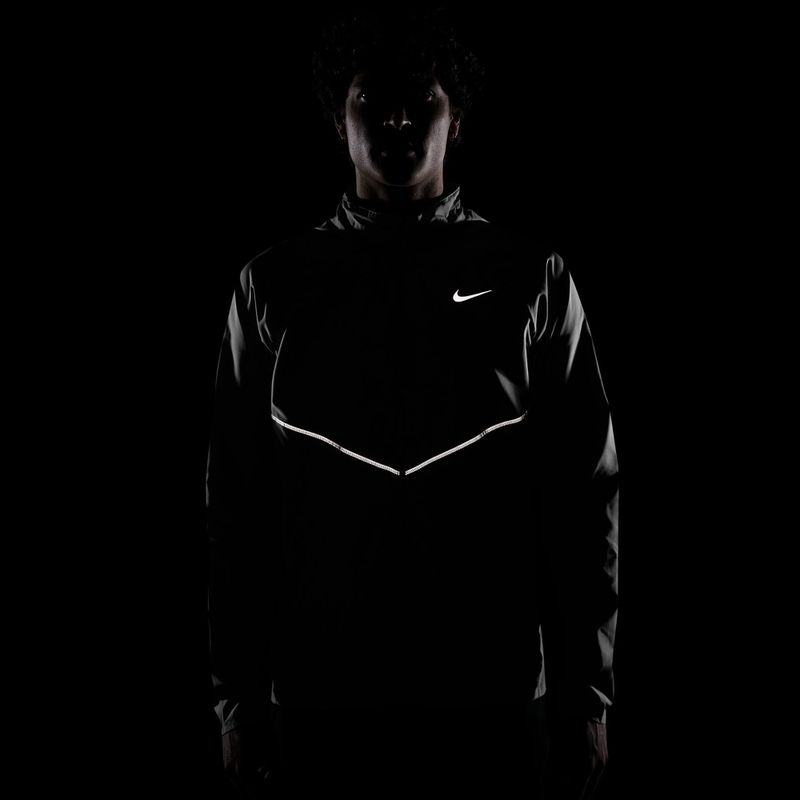 Vyriška bėgimo striukė Nike Miler Repel UV black/black 8