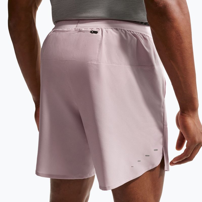 Vyriški bėgimo šortai Nike Stride Dri-Fit Brief-Lined 7" particle rose 6