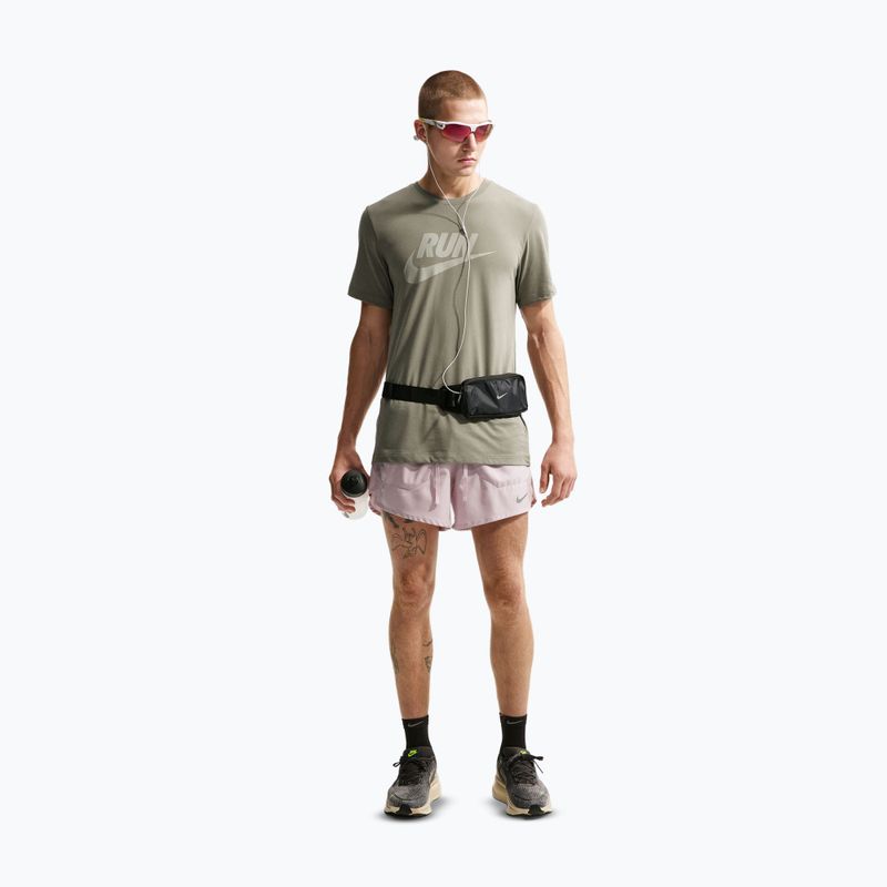 Vyriški šortai Nike Stride Dri-Fit Brief-Lined 5" particle rose 2