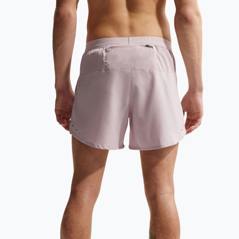 Vyriški šortai Nike Stride Dri-Fit Brief-Lined 5" particle rose 6
