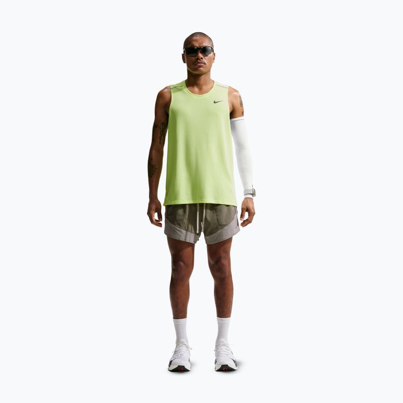 Vyriški bėgimo šortai Nike Stride Dri-Fit Brief-Lined 5" light army/spruce fog 2
