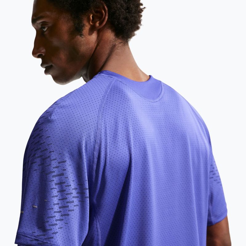 Vyriški bėgimo marškinėliai Nike Stride Dri-Fit ADV lapis/deep royal blue 5