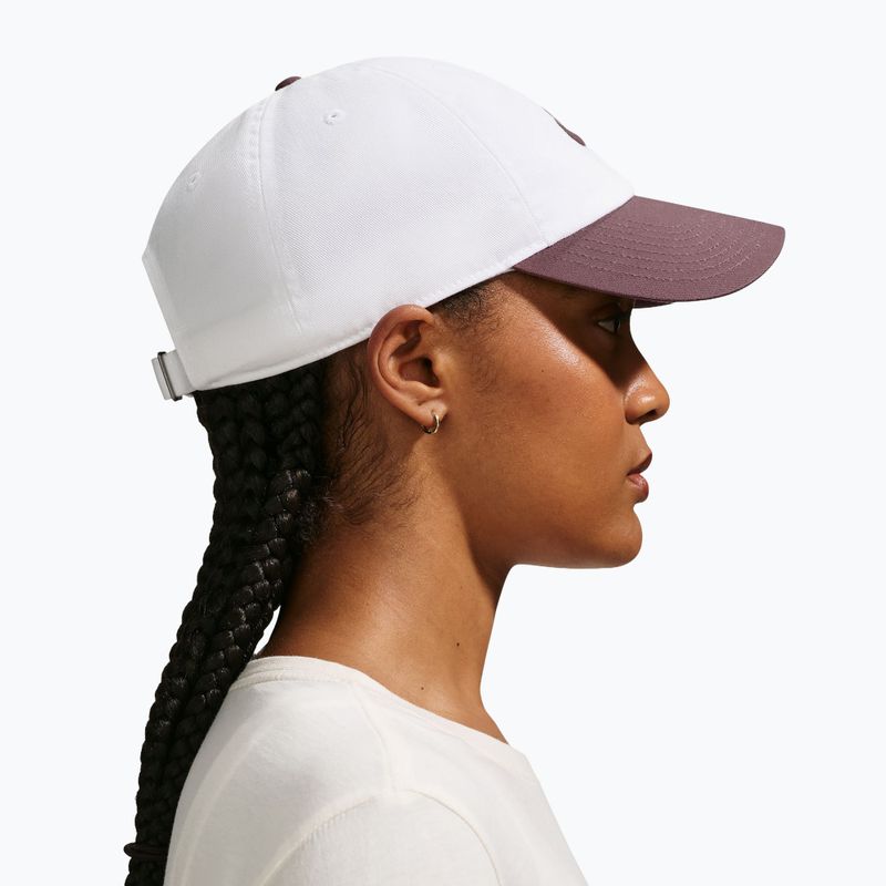 Kepurė su snapeliu Nike Club Unstructured Futura Wash white/tattoo/tattoo 5