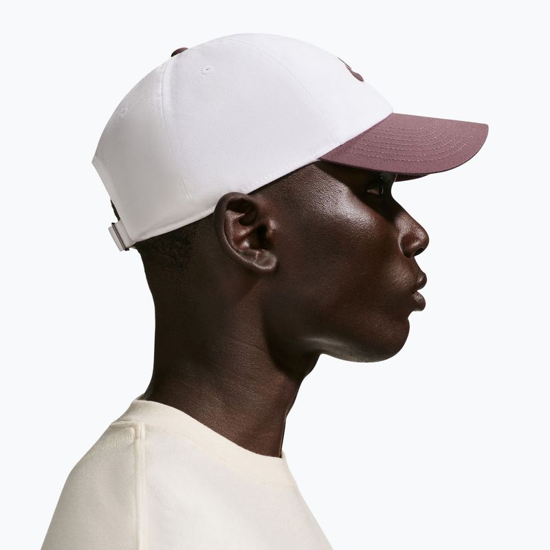Kepurė su snapeliu Nike Club Unstructured Futura Wash white/tattoo/tattoo 6