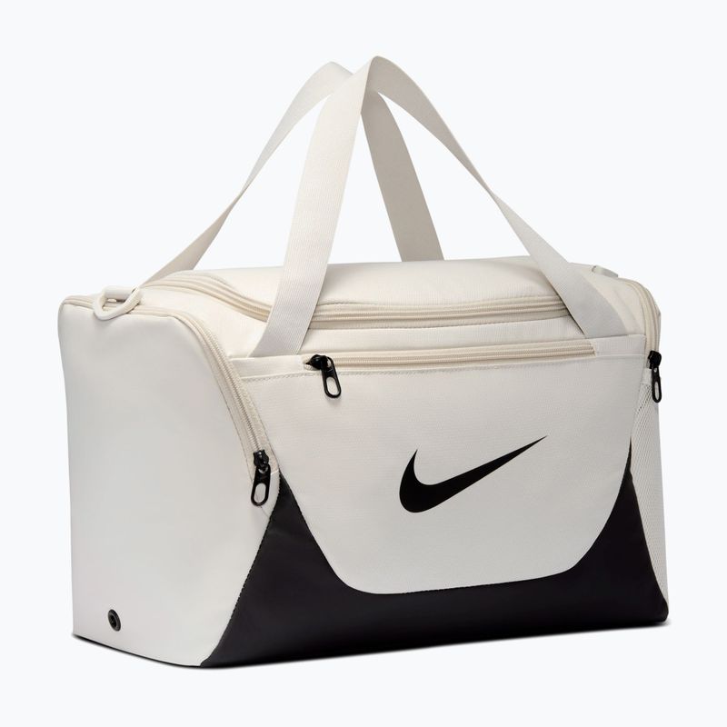 Treniruočiųkrepšys Nike Brasilia Duffel Extra Small 24 l light bone/black/black 2