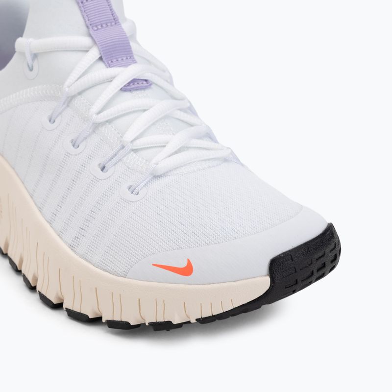 Moteriški treniruočių batai Nike Free Metcon 6 white/violet mist/chalk/hot lava 7