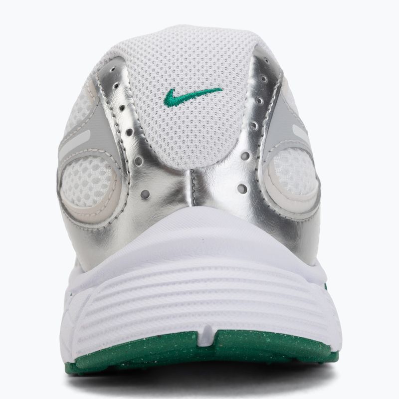 Batai Nike V5 RNR whitevast grey/malachite 6