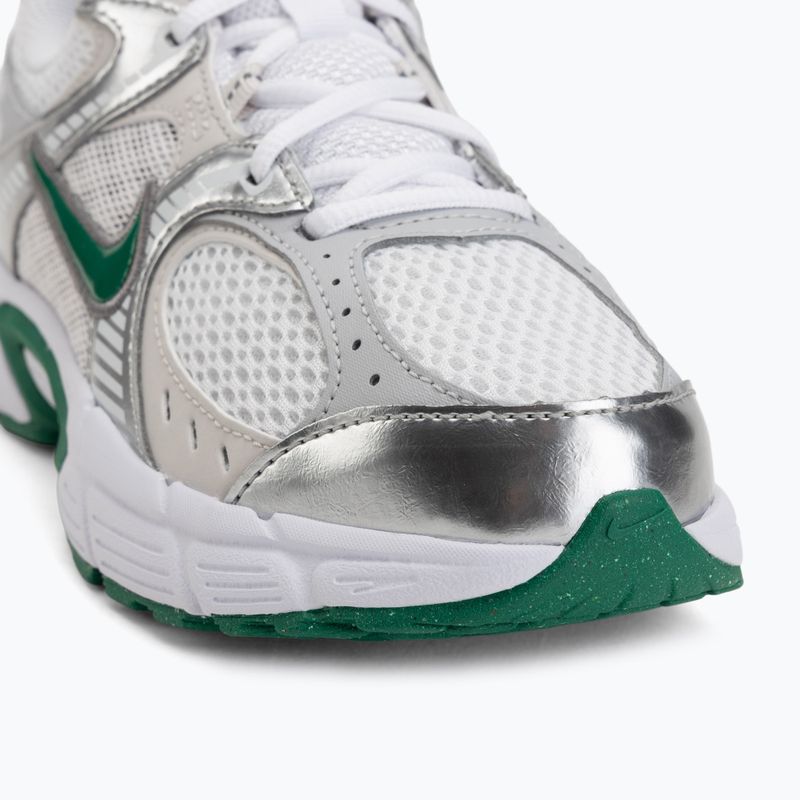 Batai Nike V5 RNR whitevast grey/malachite 7