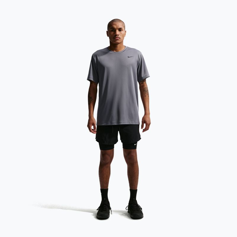 Vyriški treniruočių marškinėliai Nike Dri-FIT Training T-Shirt smoke grey/black 2