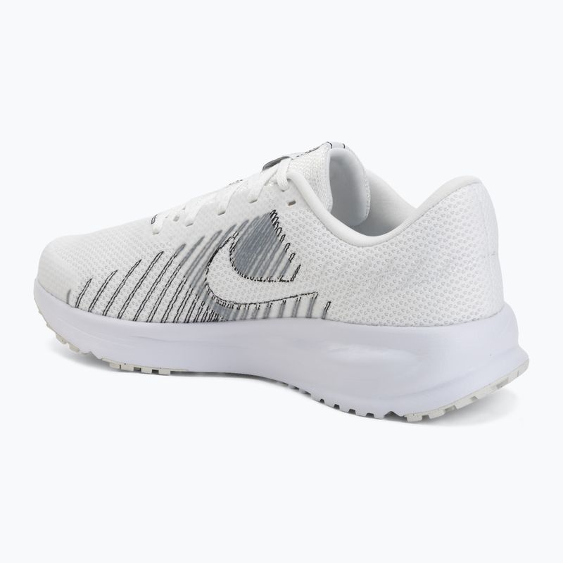 Vyriški bėgimo batai Nike Run Defy summit white/white/black/metallic silver 3