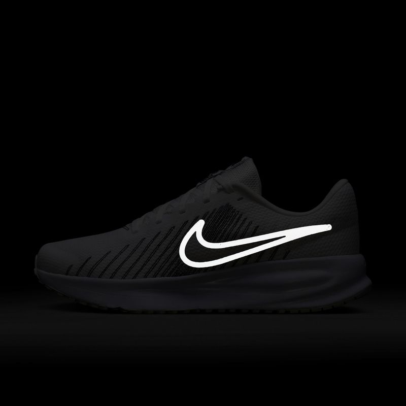 Vyriški bėgimo batai Nike Run Defy summit white/white/black/metallic silver 5
