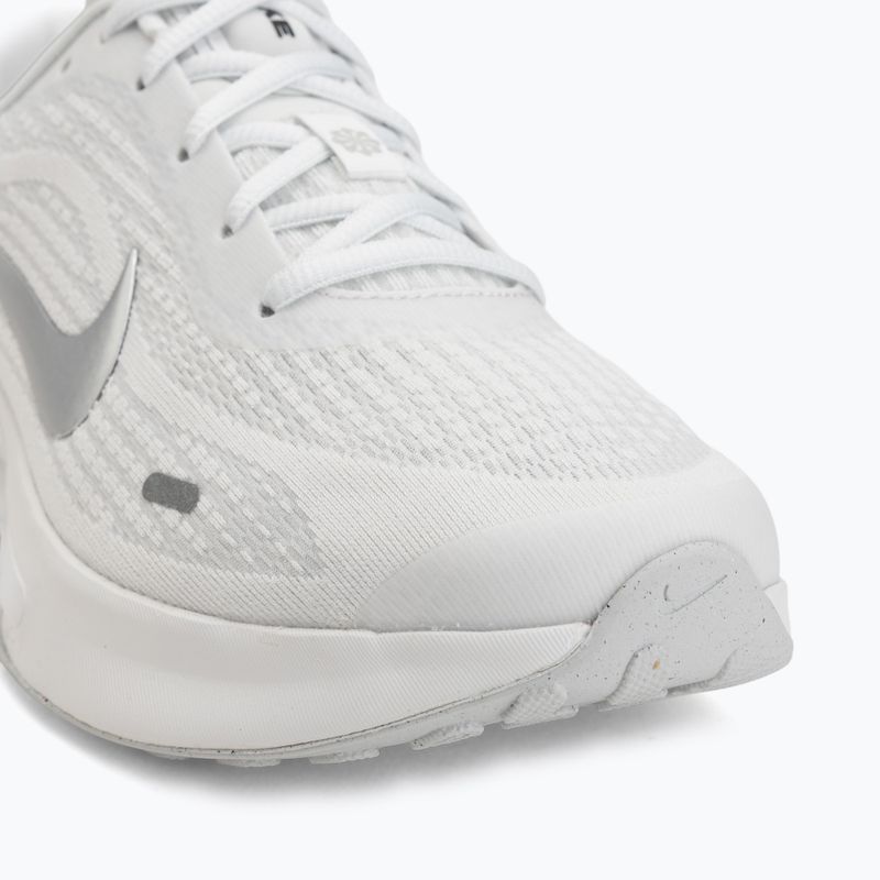 Vyriški bėgimo batai Nike Journey Run summit white/black/white/metallic silver 7