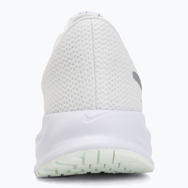 Moteriški bėgimo batai Nike Run Defy summit white/white/metallic silver 6