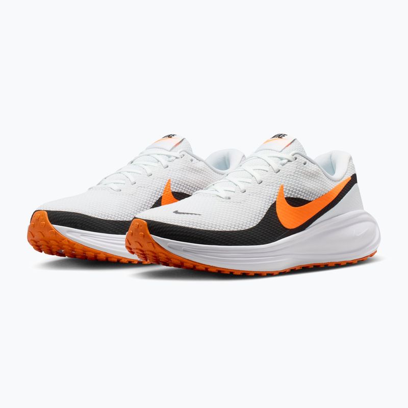 Vyriški bėgimo batai Nike Revolution 8 off white/white/black/total orange 3