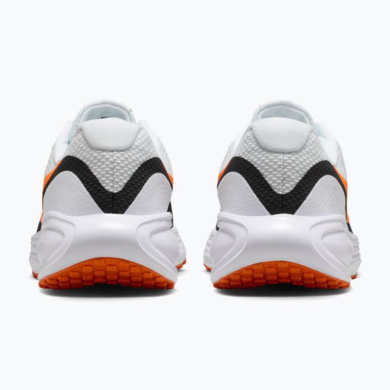 Vyriški bėgimo batai Nike Revolution 8 off white/white/black/total orange 4
