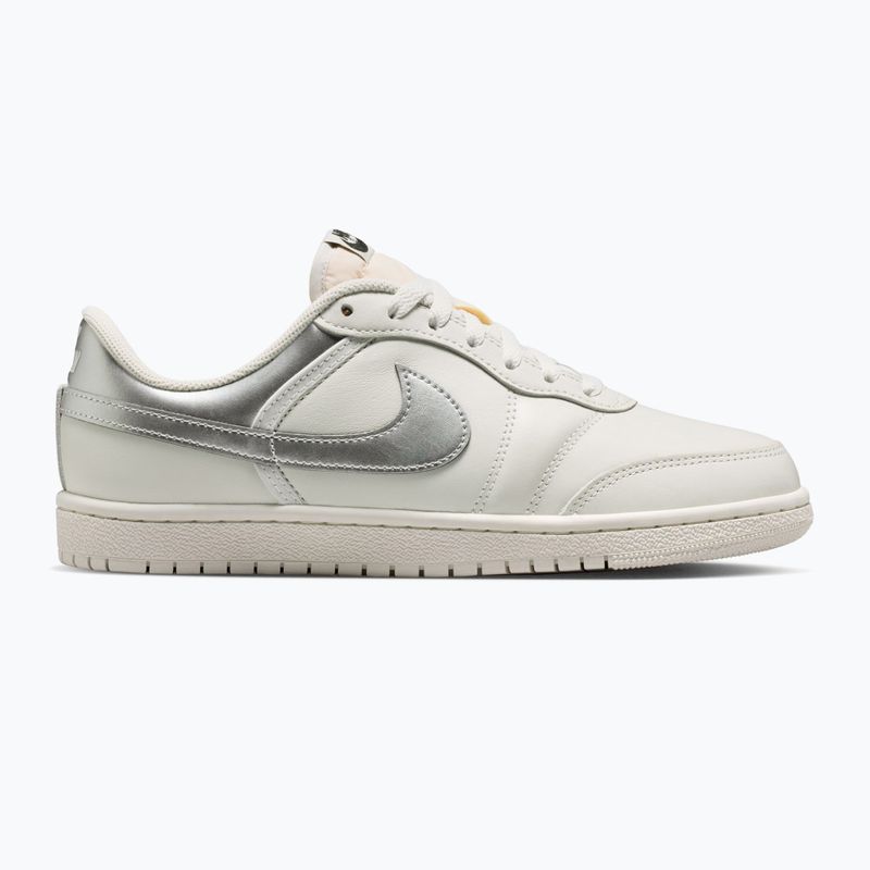 Moteriški batai Nike Air Jordan Skyline Low swan/black/metallic silver