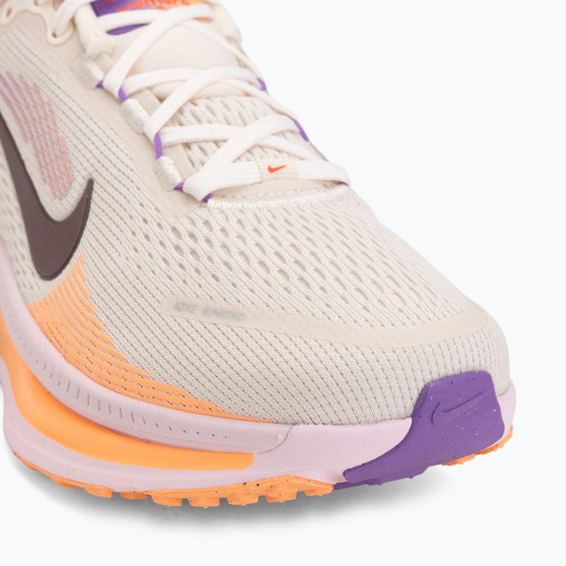 Moteriški bėgimo batai Nike Vomero 18 chalk/pink foam/bright violet/tattoo 7