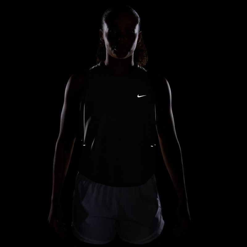 Moteriški bėgimo marškinėliai Nike Swift Breathe Dri-Fit black/black/white 7