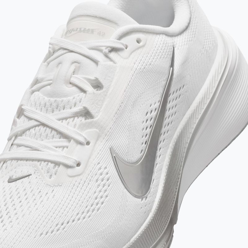 Moteriški bėgimo batai Nike Pegasus 42 white/wolf grey/metallic silver 3