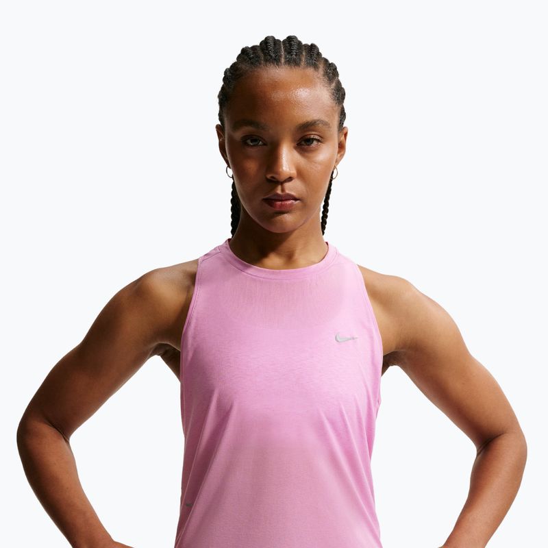Moteriški bėgimo marškinėliai Nike Swift Breathe Dri-Fit light magenta/photon dust 4