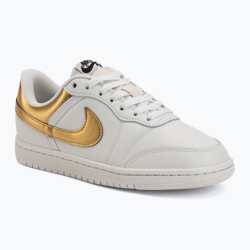 Buty damskie Nike Air Jordan Skyline Low swan/black/metallic gold