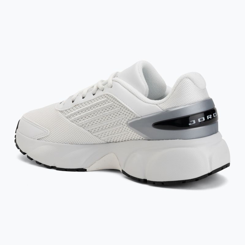 Moteriški batai Jordan Trunner Flow summit white/metallic silver/black 3