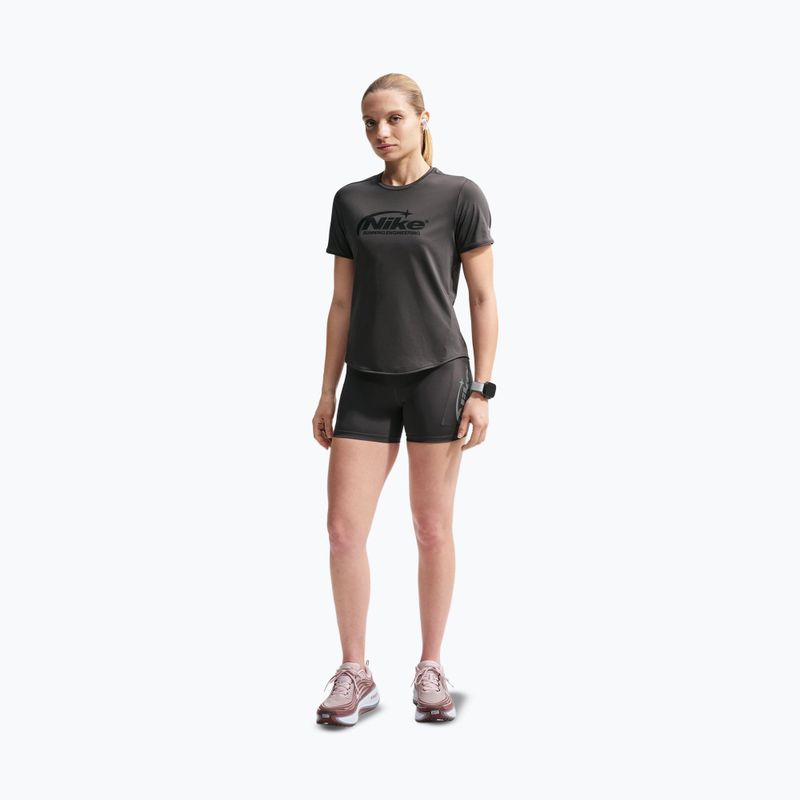 Moteriški bėgimo marškinėliai Nike Swift Dri-Fit medium ash 2