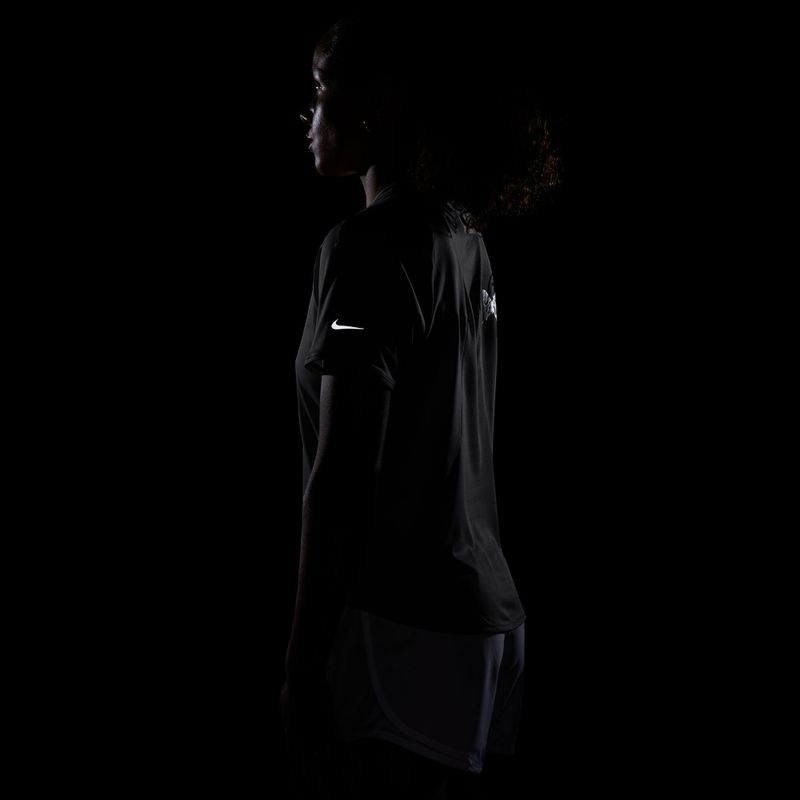 Moteriški bėgimo marškinėliai Nike Swift Dri-Fit medium ash 7