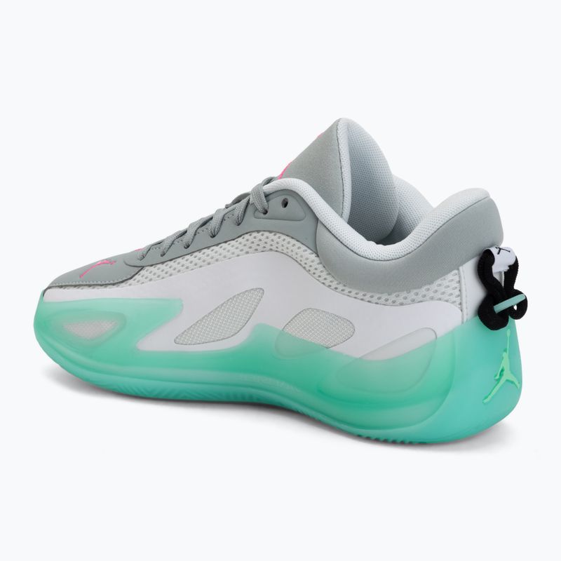 Moteriški krepšinio batai Jordan Heir Series 2 white/metallic silver/light pumice 3