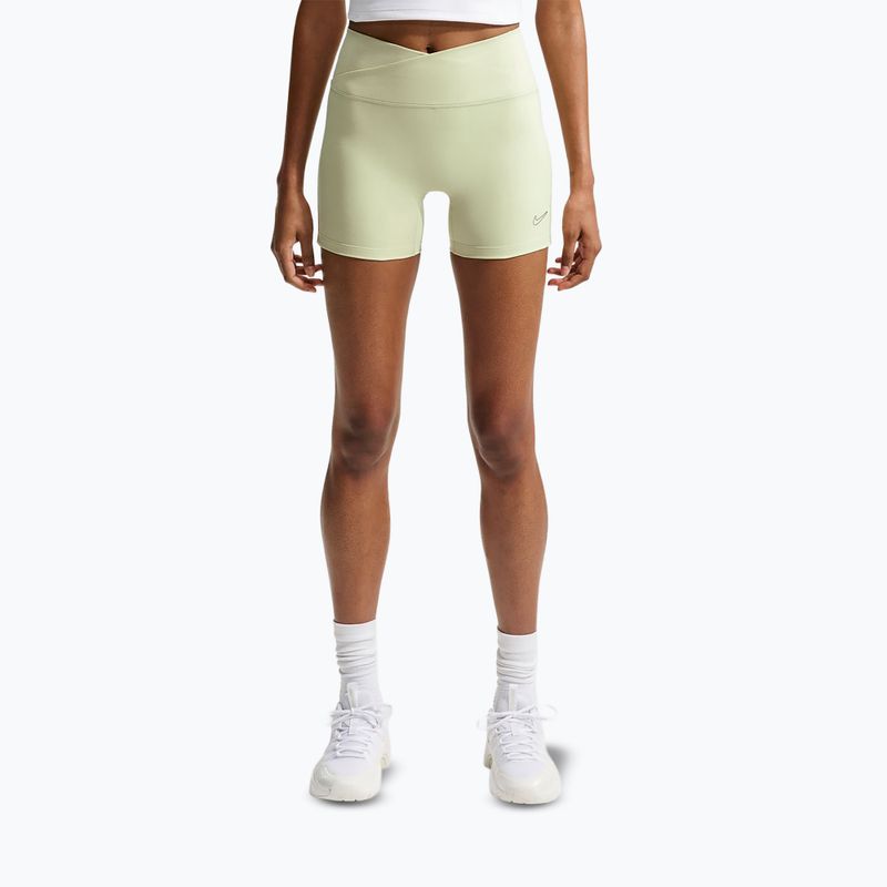 Moteriški šortai Nike One Biker 5" olive aura 2