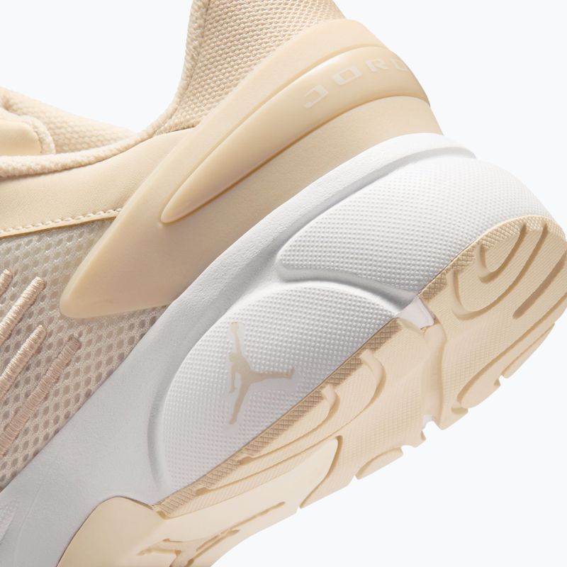 Moteriški batai Jordan Trunner Flow legend light brown/white/pale ivory 4