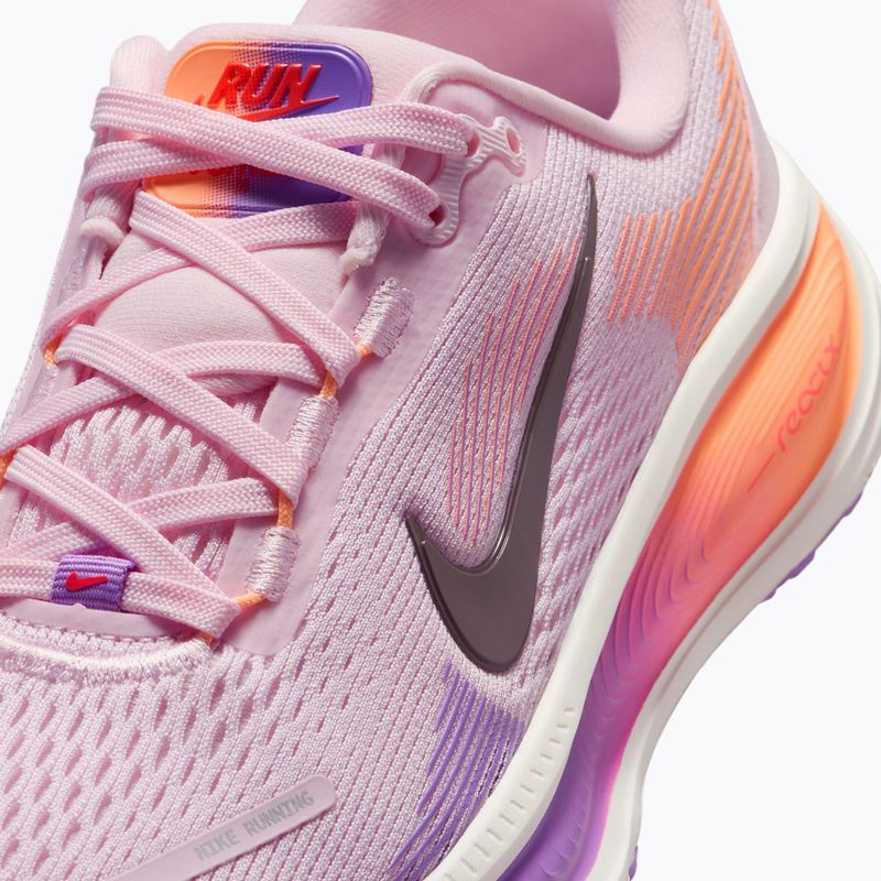 Bėgimo batai Nike Vomero 18 pink foam/bright violet/sail/tattoo 3