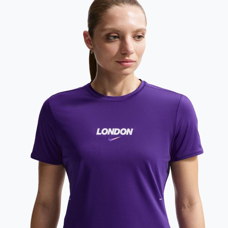 Moteriški bėgimo marškinėliai Nike Swift London Dri-Fit court purple 4